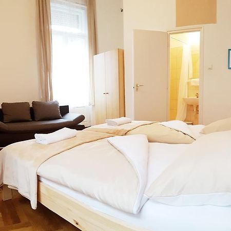 Westend Minihotel Budapest Kültér fotó