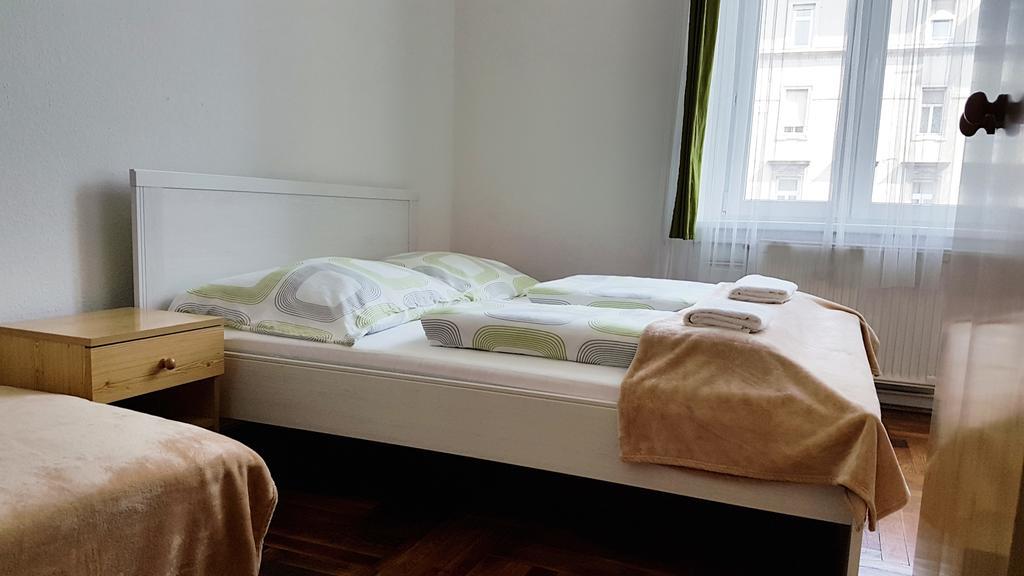 Westend Minihotel Budapest Kültér fotó